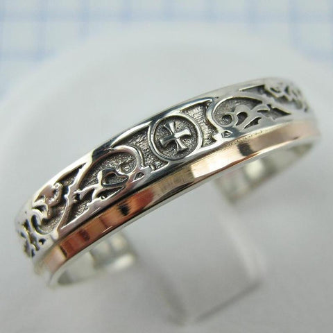 925 Sterling Silver and 375 gold band with prayer text inside the ring, decorated with Maltese cross and oxidized pattern. Item code RI001966. Picture 1