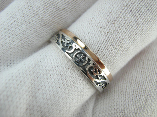 925 Sterling Silver and 375 gold wedding band with prayer text inside the ring, decorated with Maltese cross and oxidized pattern. Item code RI001937. Picture 13