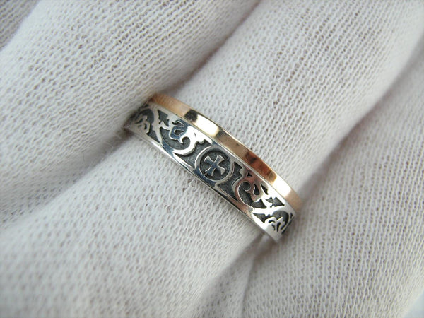 925 Sterling Silver and 375 gold band with prayer text inside the ring, decorated with Maltese cross and oxidized pattern. Item code RI001943. Picture 13