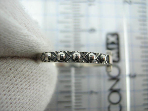 925 Sterling Silver and 375 gold finger rosary ring depicting cross. Item code RI001930. Picture 4