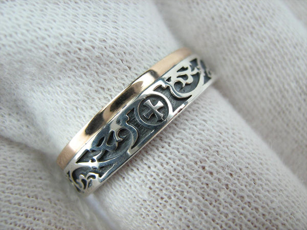 925 Sterling Silver and 375 gold band with prayer text inside the ring, decorated with Maltese cross and oxidized pattern. Item code RI001939. Picture 15