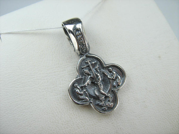 925 Sterling Silver icon pendant and cross necklace depicting Jesus Christ Resurrection, Risen Minerva, Redeemer, Descent of Christ into Hell, Anastasis. Item number MD001787. Picture 5