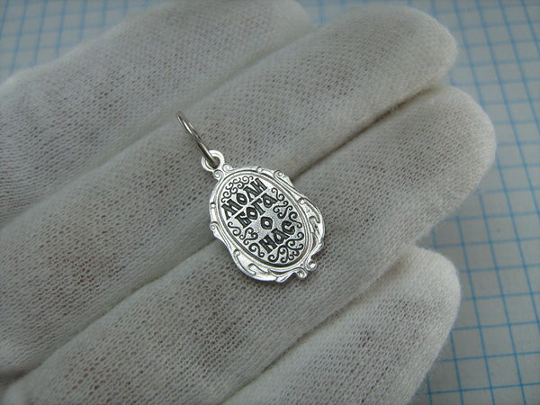 New 925 Sterling Silver small oval oxidized icon and medal with filigree frame Christian prayer to Saint Wenceslaus or Vyacheslav, Czech King of Bohemia. Picture 3