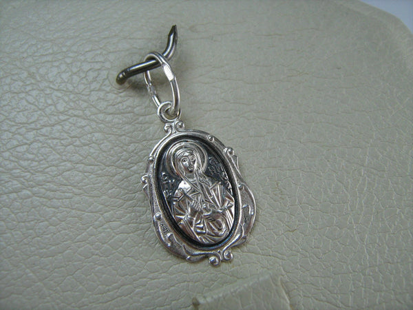 925 Sterling Silver icon pendant and medal with prayer inscription to Saint Martyr Nika decorated with filigree oval frame. Item number MD000714. Picture 5