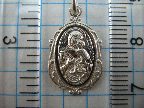 New solid 925 Sterling Silver detailed and oxidized pendant and medal in filigree frame depicting the icon of Mother Mary Tenderness, also called Eleousa, and Jesus Christ. Item number MD000712. Picture 7