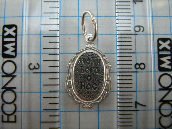 New solid 925 Sterling Silver detailed and oxidized pendant and medal in filigree frame depicting the icon of Mother Mary Tenderness, also called Eleousa, and Jesus Christ. Item number MD000712. Picture 8