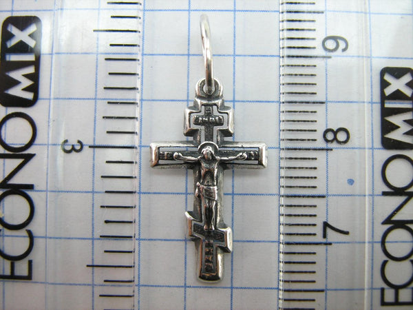 New solid 925 Sterling Silver small old believers’ cross pendant and crucifix with Christian prayer text. Item number CR000899. Picture 6
