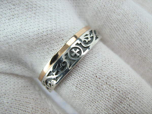 925 Sterling Silver and 375 gold band with prayer text inside the ring, decorated with Maltese cross and oxidized pattern. Item code RI001941. Picture 9