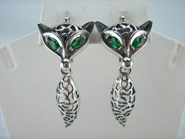 SOLID 925 Sterling Silver Earrings Fox Dangling Tails Green Eyes Latch Back Snap Closure New Fine Jewelry ER000220
