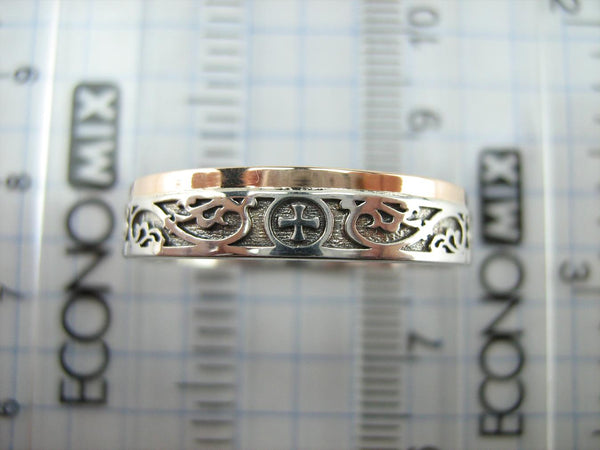 925 Sterling Silver and 375 gold band with prayer text inside the ring, decorated with Maltese cross and oxidized pattern. Item code RI001965. Picture 8