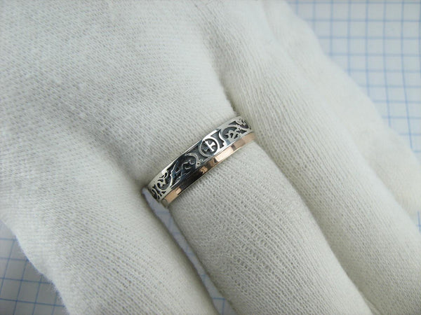 925 Sterling Silver and 375 gold band with prayer text inside the ring, decorated with Maltese cross and oxidized pattern. Item code RI001940. Picture 14