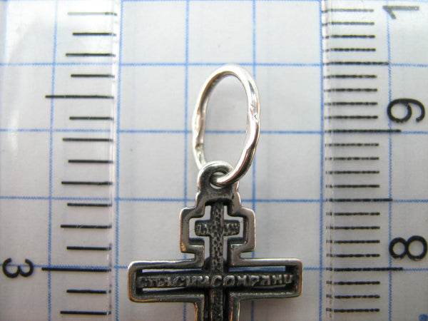 New solid 925 Sterling Silver small old believers’ cross pendant and crucifix with Christian prayer text. Item number CR000899. Picture 10