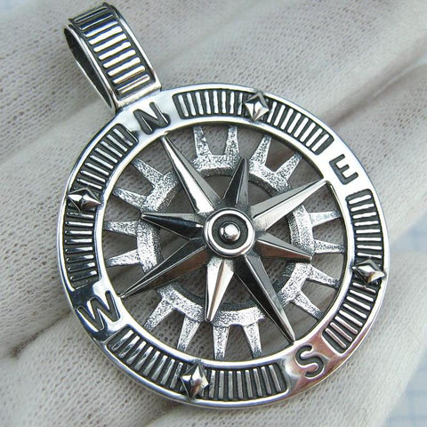 925 Sterling Silver wind rose shaped compass. Item code PN001762. Picture 1