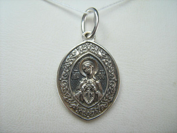 925 Sterling Silver Christian pendant depicting Mother of God Helper at Childbirth. Item number MD001517. Picture 4