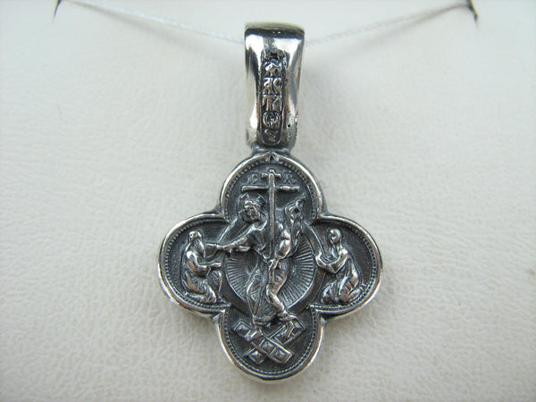 925 Sterling Silver icon pendant and cross necklace depicting Jesus Christ Resurrection, Risen Minerva, Redeemer, Descent of Christ into Hell, Anastasis. Item number MD001787. Picture 4