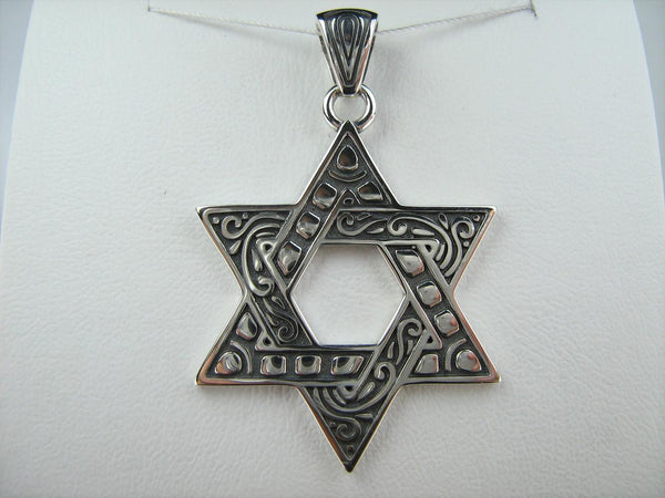 925 Sterling Silver Magen David necklace shaped star. Item code PN001778. Picture 4