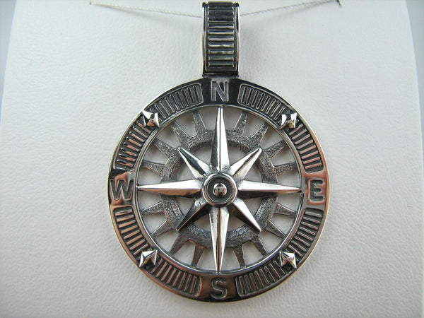 925 Sterling Silver wind rose shaped compass. Item code PN001762. Picture 4