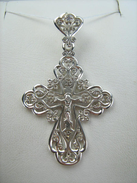Solid 925 Sterling Silver detailed cross pendant and Jesus Christ crucifix with Christian blessing prayer filigree openwork pattern. Picture 4.