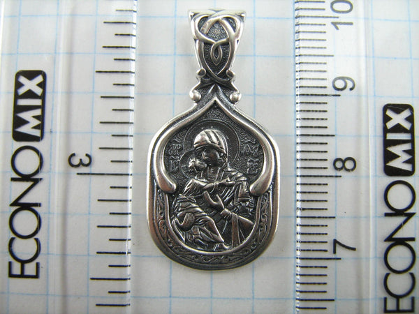 925 Sterling Silver detailed pendant and medal depicting the icon of Mother Mary of Vladimir and Jesus Christ.