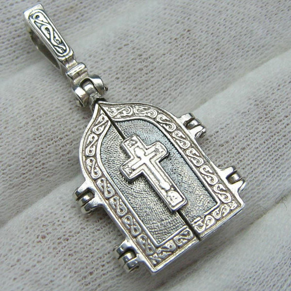 925 Sterling Silver oxidized triptych locket and religious pendant medal depicting Jesus Christ, Mother of God Mary and Saint John the Baptist with Christian prayer inscription.