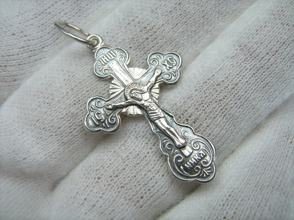 925 Sterling Silver trifolium cross pendant and crucifix with Christian prayer inscription and text to God decorated with filigree pattern.
