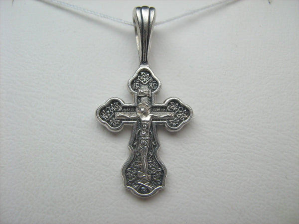 925 Sterling Silver small cross pendant and crucifix with Christian prayer inscription and lovely grapevine pattern.