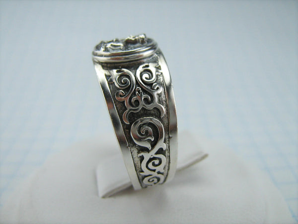 925 Sterling Silver ring with Christian prayer inscription to Saint Martyr Barbara and decorated with oxidized pattern and Russian prayer text.