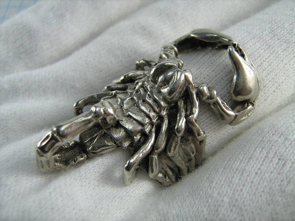 Pre-owned and estate 925 solid Sterling Silver large and heavy ring depicting a scorpion with oxidized finish, handcrafted manual work gift for scorpio zodiac birthday