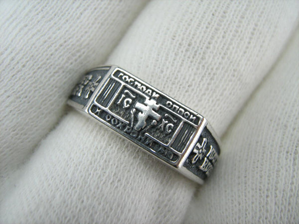 Solid 925 Sterling Silver ring with oxidized openwork pattern and Christian prayer inscription.