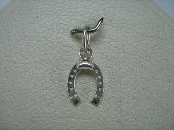 SOLID 925 Sterling Silver Pendant Lucky Horseshoe Symbol Sign Good Luck Amulet Protector Guardian Gift Openwork Vintage Jewelry Fine Jewellery PN000853