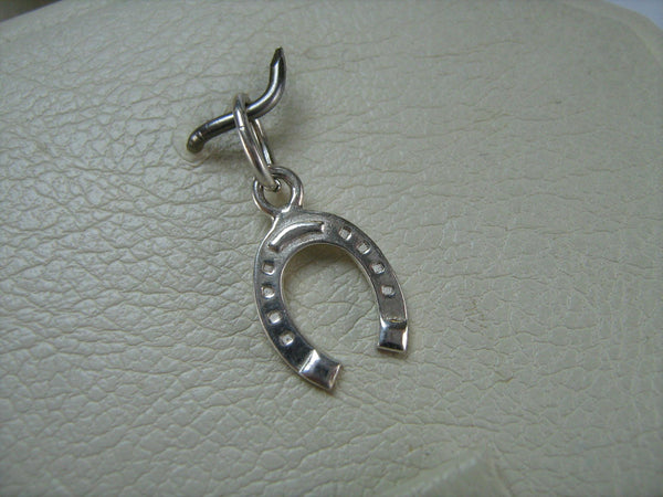 SOLID 925 Sterling Silver Pendant Lucky Horseshoe Symbol Sign Good Luck Amulet Protector Guardian Gift Openwork Vintage Jewelry Fine Jewellery PN000853