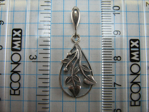 SOLID 925 Sterling Silber Anhänger Leaf Leaves Plant Motif Theme Detailed Drop Shaped Old Vintage USSR Sowjetunion Tender Delicate Dainty Jewelry Fine Jewellery PN000849