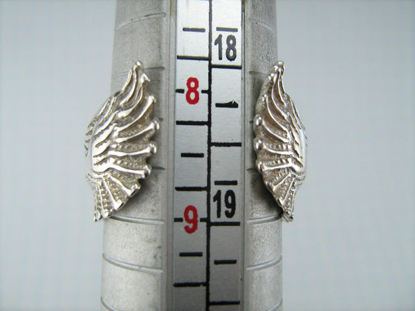 925 solid Sterling Silver ring of adjustable size depicting a bird with rare design and unique handmade details.