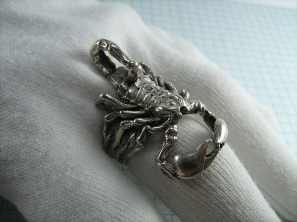 Pre-owned and estate 925 solid Sterling Silver large and heavy ring depicting a scorpion with oxidized finish, handcrafted manual work gift for scorpio zodiac birthday