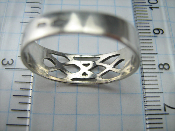925 solid Sterling Silver band with Celtic knot pattern decorated with handcrafted openwork.
