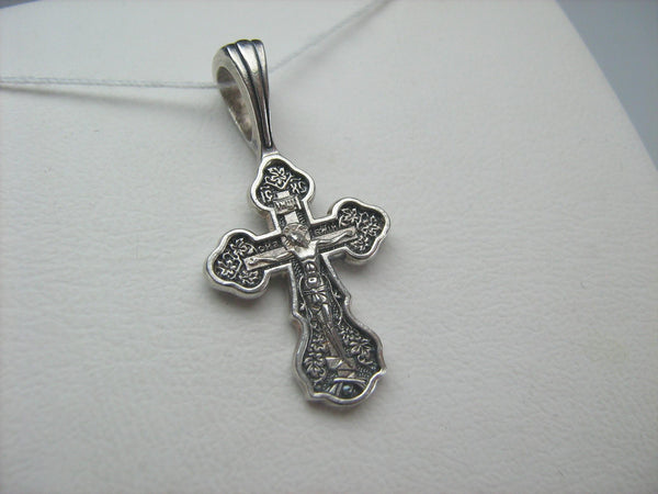 925 Sterling Silver small cross pendant and crucifix with Christian prayer inscription and lovely grapevine pattern.